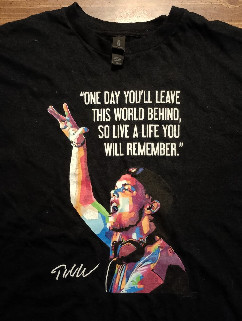 AVICII T-SHIRT - 2XL // DJ EDM Music Legend Artist Quote Tee Shirt